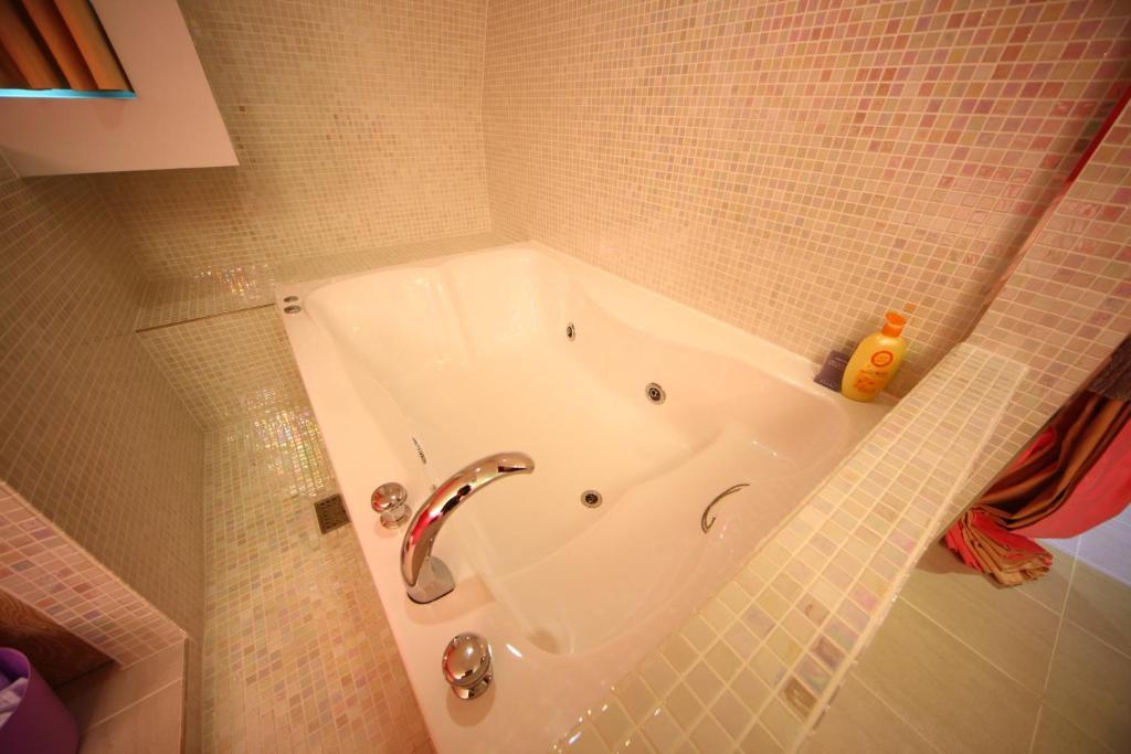 Motel Baron De Paris Seúl Habitación foto