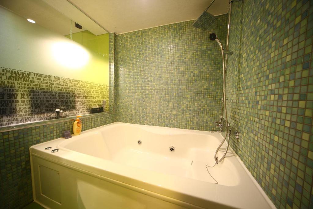 Motel Baron De Paris Seúl Habitación foto